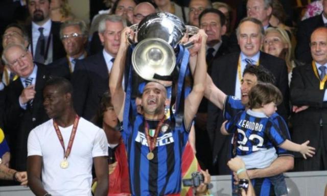 1749479323945021513.jpg chivu 16.jpg
