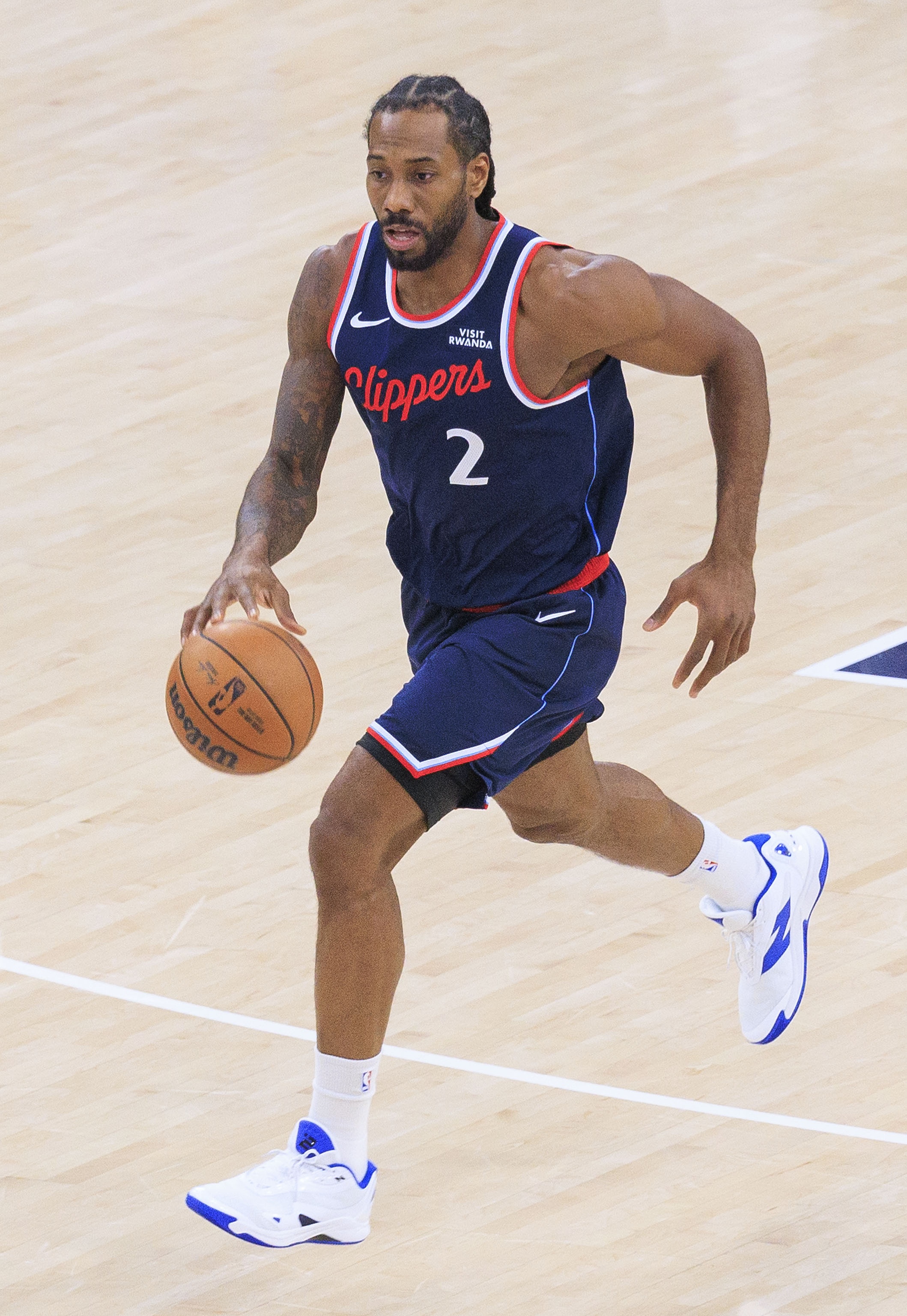 开云体育登录入口-丹尼·格林：小卡生涯没办法和科比作比较 但他有超越后者的能力